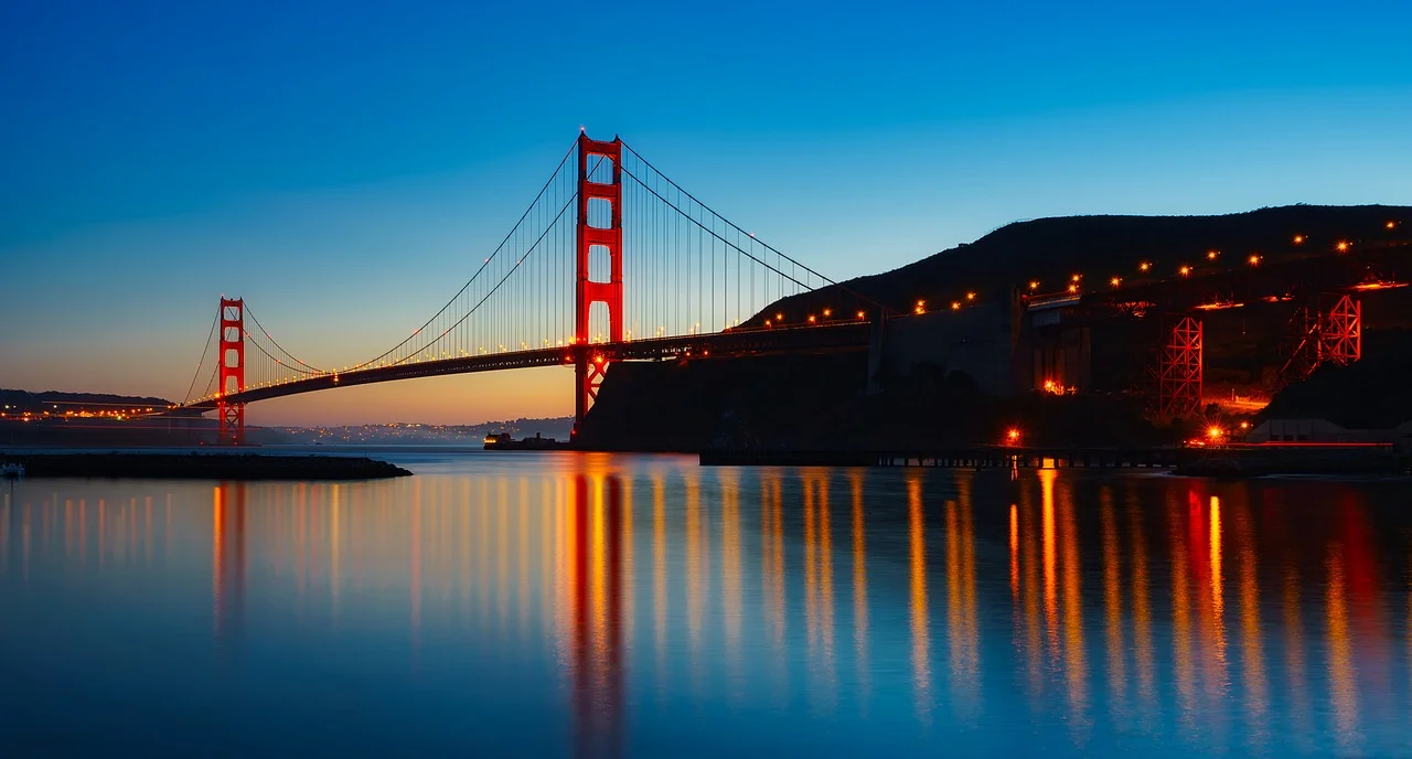 Golden Gate Bridge Sightseeing Car Service